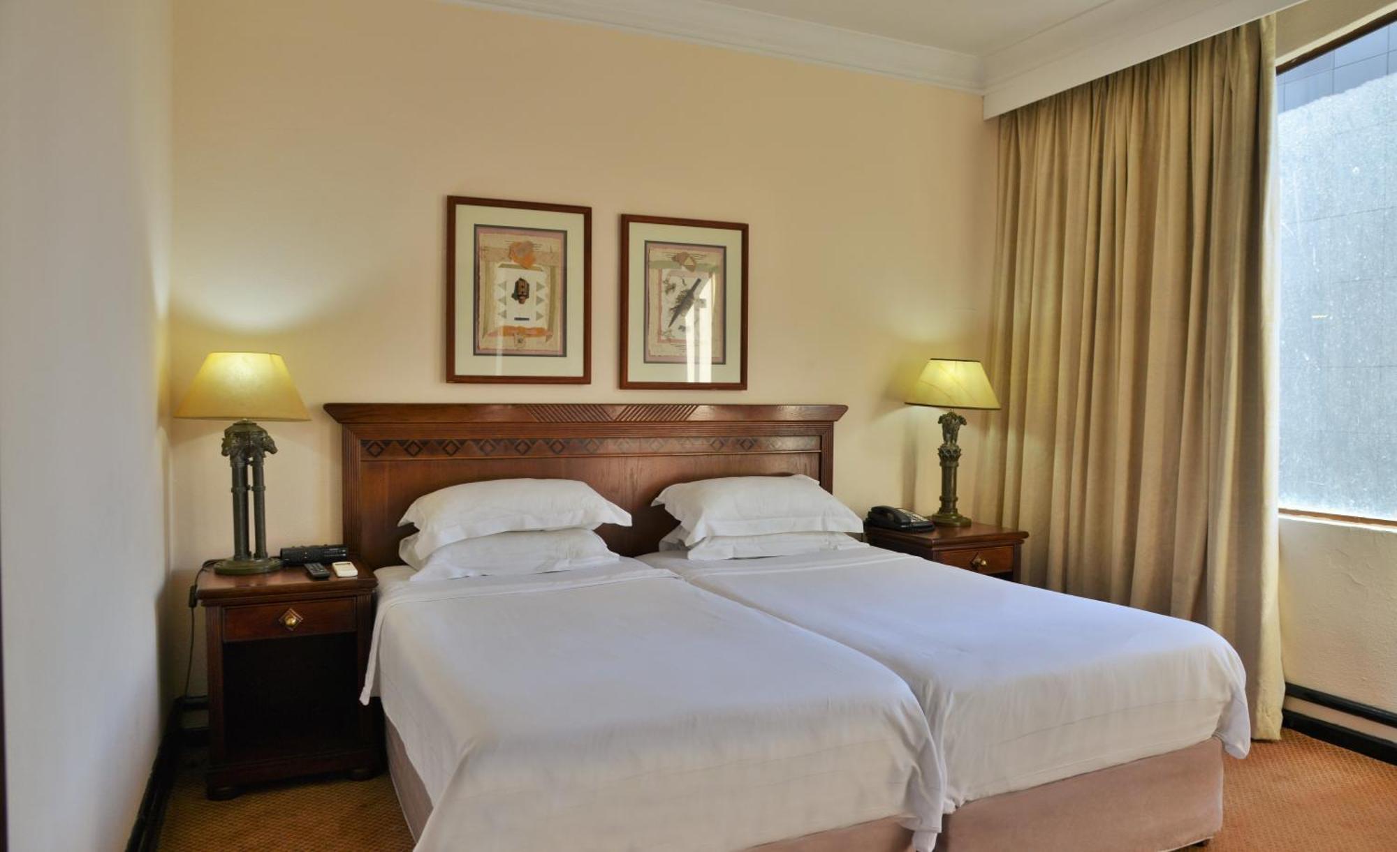 Hotel The Capetonian - Halal Città del Capo Esterno foto